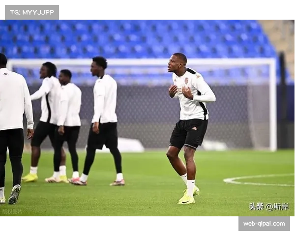 摩纳哥主帅:赛季目标仍是确保欧冠席位,年轻球员成长超预期 摩纳哥主帅:赛季目标仍是确保欧冠席位,年轻球员成长超预期